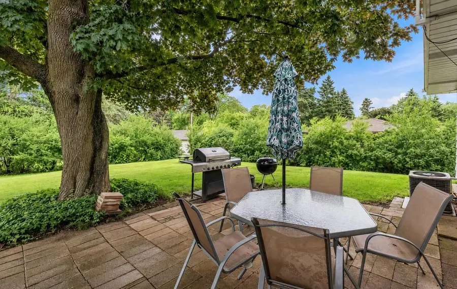 2945 Cottonwood COURT, Brookfield, WI 53005 - #3