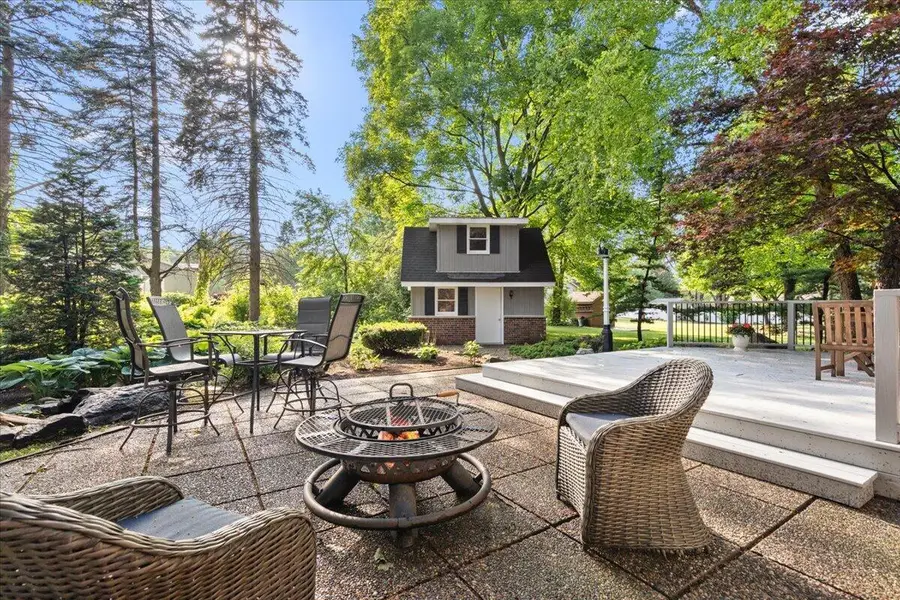 W225N247 Lexington DRIVE, Waukesha, WI 53186 - #3