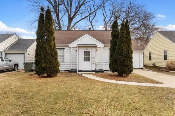 3038 S 54th STREET, Milwaukee, WI 53219