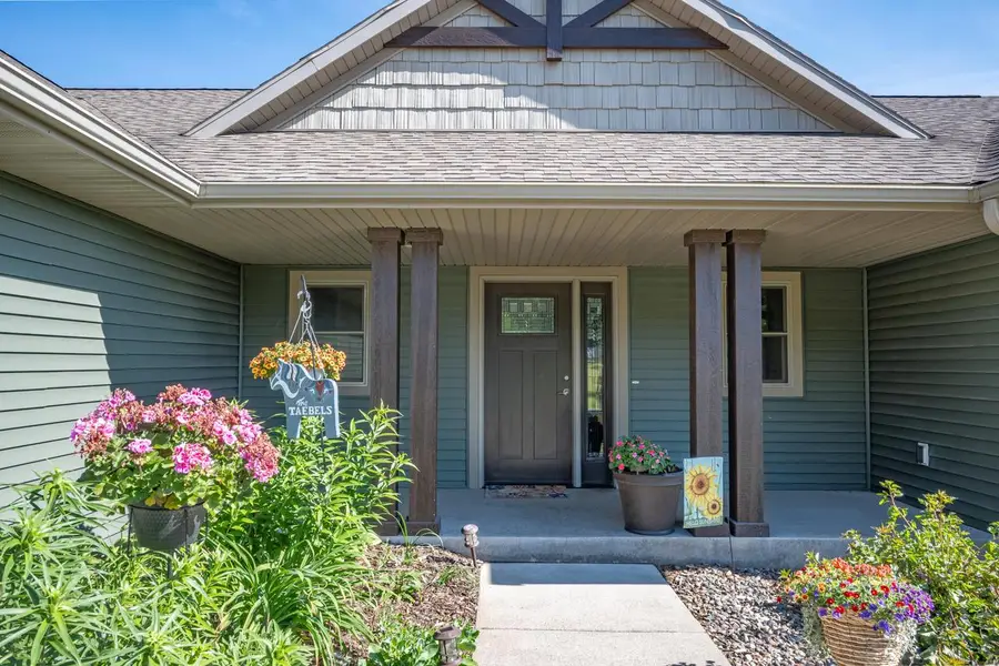W7563 Castle Heights DRIVE, Holmen, WI 54636 - #2