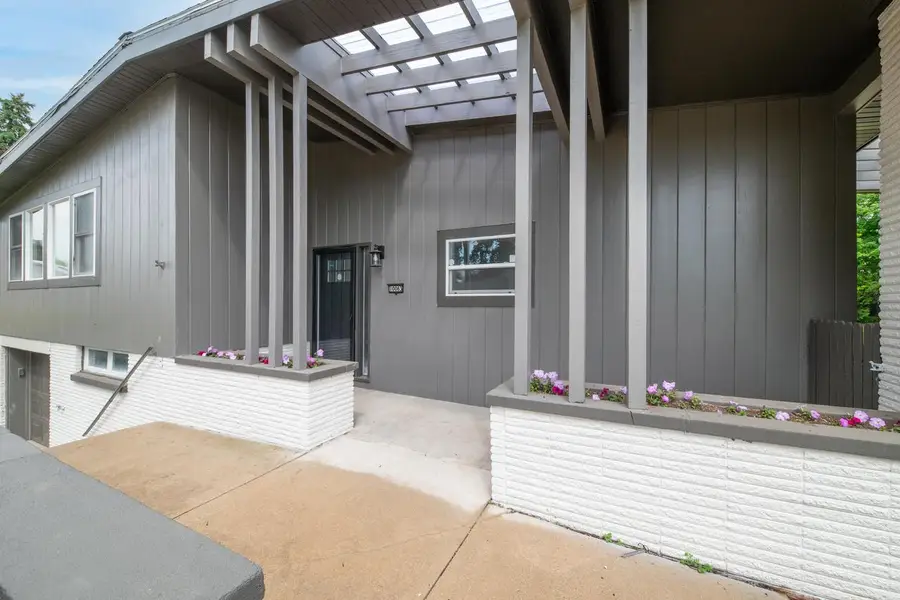 10063 W Grantosa DRIVE, Milwaukee, WI 53222 - #3