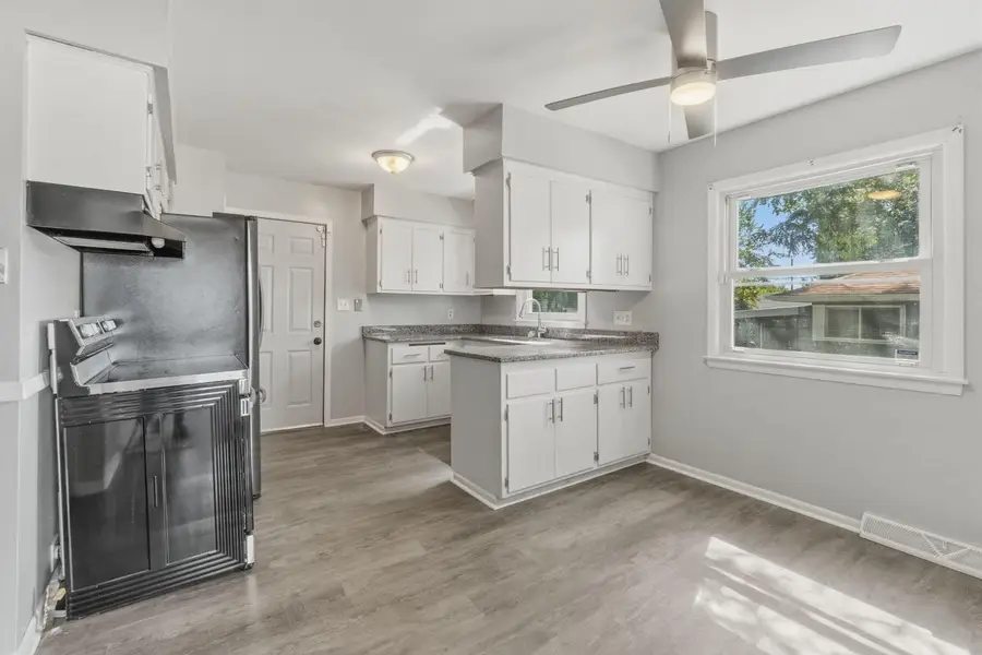 10501 W Silver Spring DRIVE, Milwaukee, WI 53225 - #3