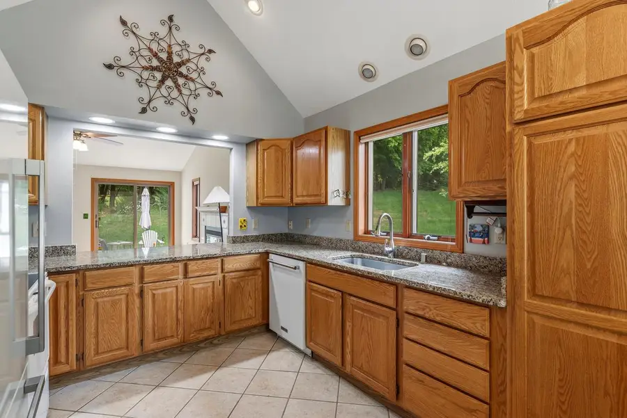 981 E Loos STREET, Hartford, WI 53027 - #2
