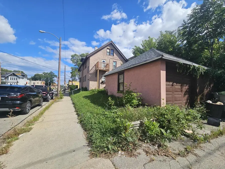 2677 N 39TH STREET #2679, Milwaukee, WI 53210 - #2