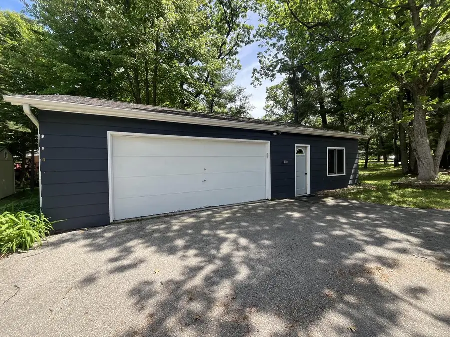 N3128 Silver Lake DRIVE, Waupaca, WI 54981 - #3