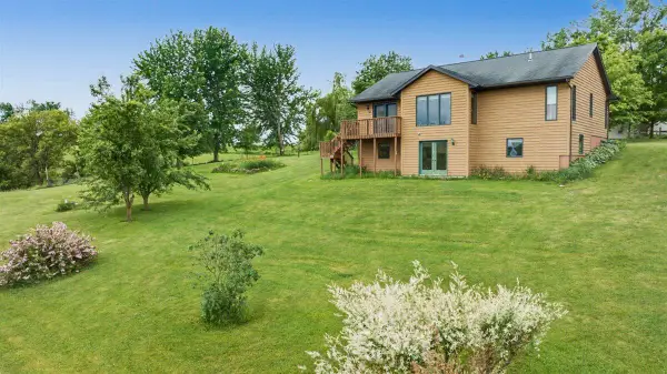 E15236 State Hwy 82, Hillsboro, WI 54634