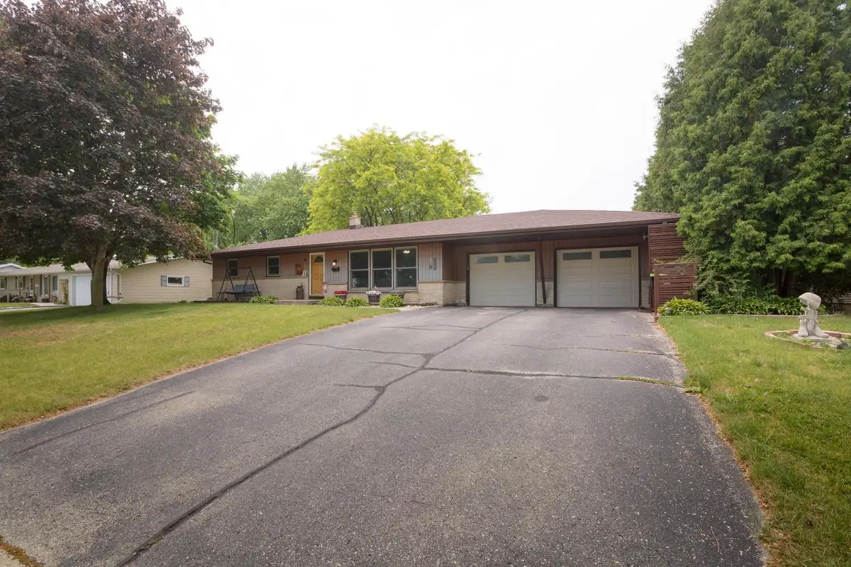 345 Wisconsin STREET, Mayville, WI 53050 - #1