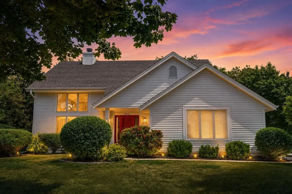 9212 S 41st STREET, Franklin, WI 53132 - #1