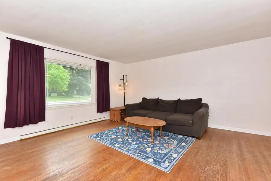 W170N9340 Woodlawn DRIVE, Menomonee Falls, WI 53051 - #3