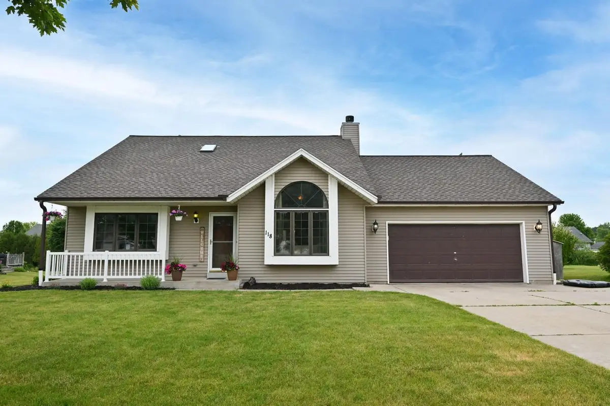 118 Mckenzie ROAD, Mukwonago, WI 53149 - #1
