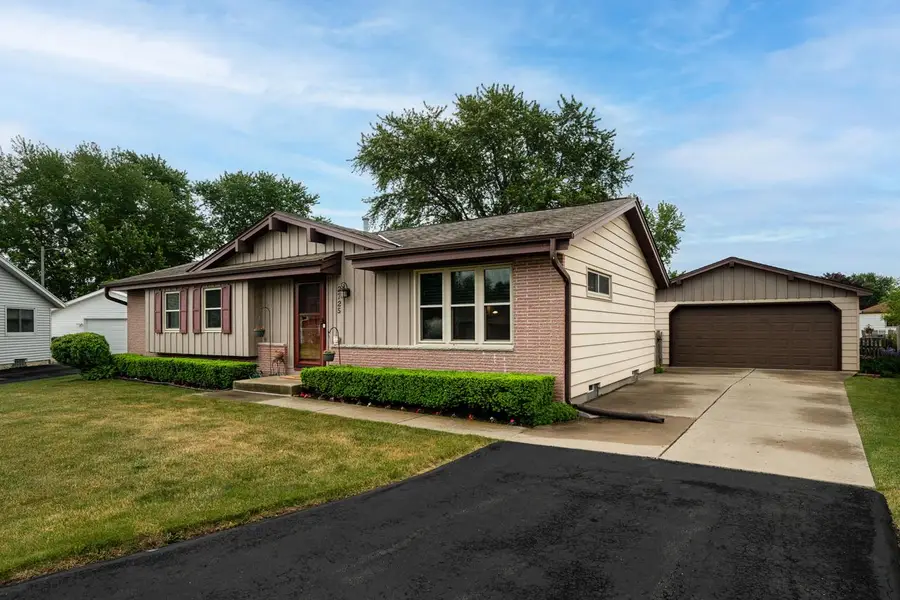 2725 Red Maple COURT, Racine, WI 53402 - #2