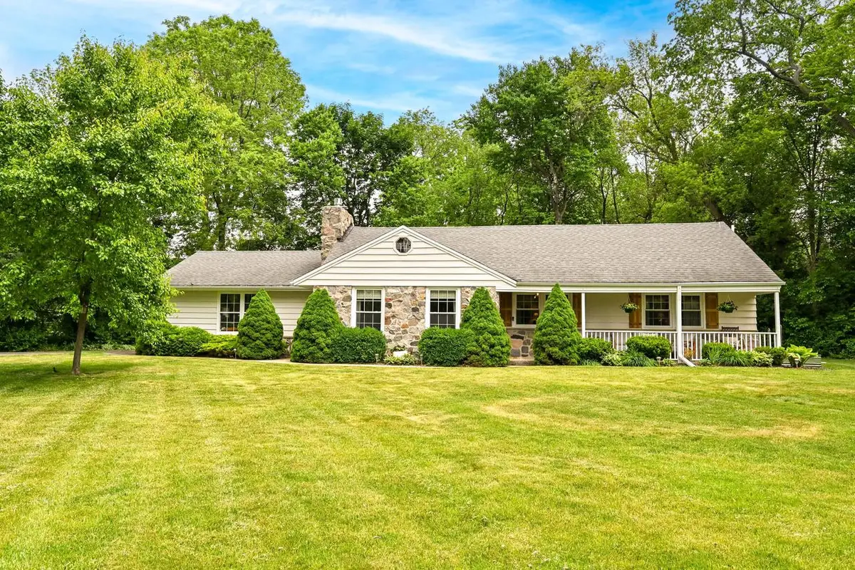 17500 Briar Wood LANE, Brookfield, WI 53045 - #1