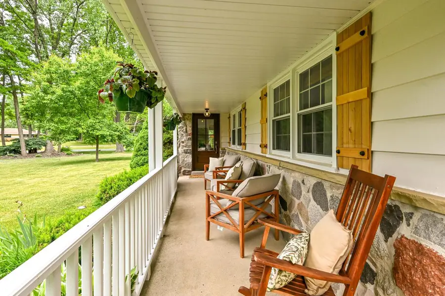 17500 Briar Wood LANE, Brookfield, WI 53045 - #2