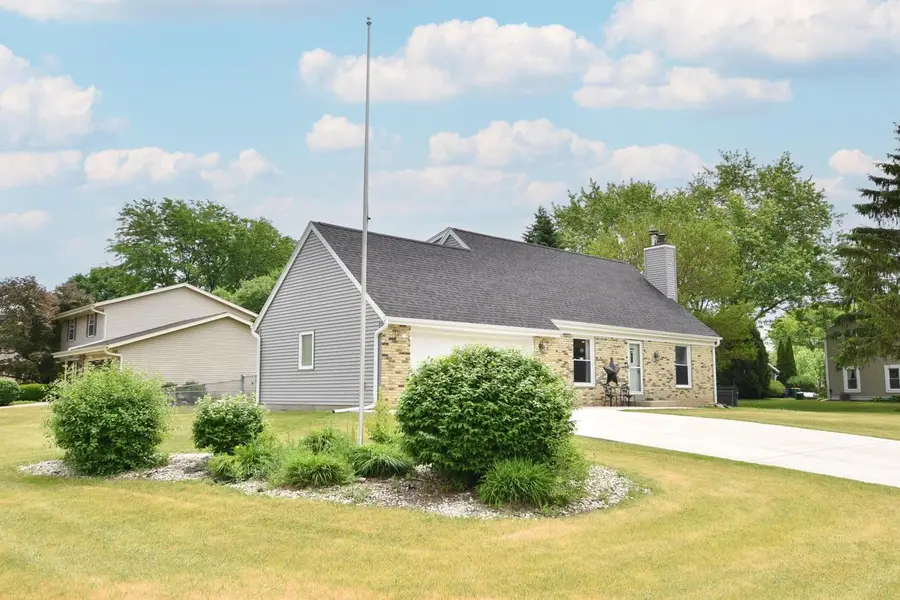 W165N10648 Wagon TRAIL, Germantown, WI 53022 - #3