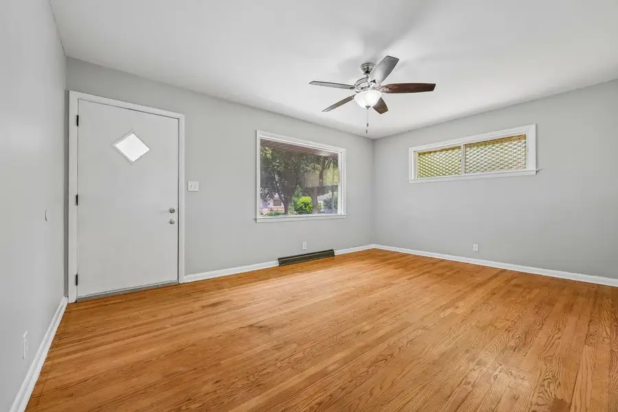 8801 W Lawn AVENUE, Milwaukee, WI 53225 - #2