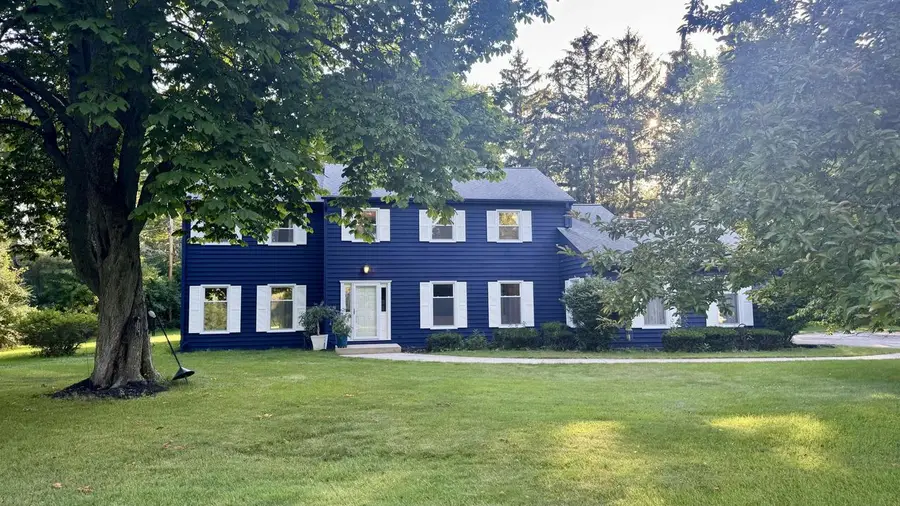 1435 E Fairy Chasm ROAD, Milwaukee, WI 53217 - #2