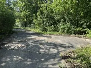 1745 W DEAN ROAD, River Hills, WI 53217 - #3