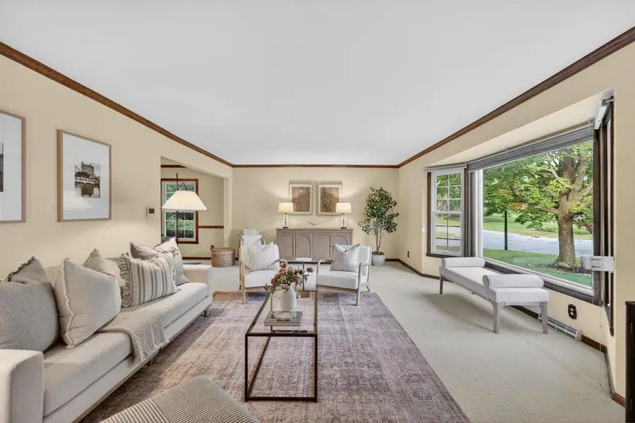 3109 W Fleur De Lis DRIVE, Mequon, WI 53092 - #2