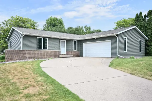 217 13th AVENUE S, Onalaska, WI 54650