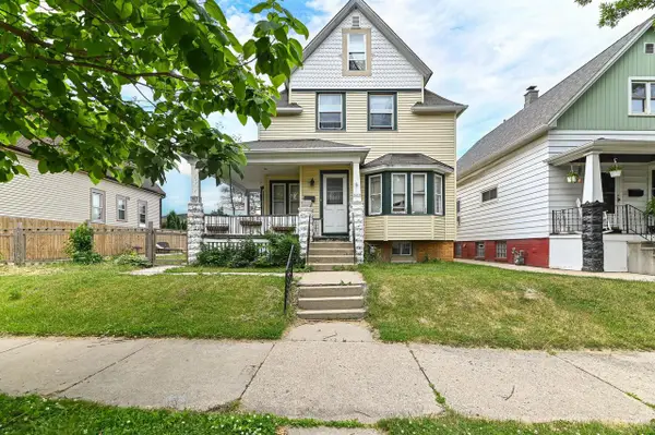 2437 S 29th STREET, Milwaukee, WI 53215