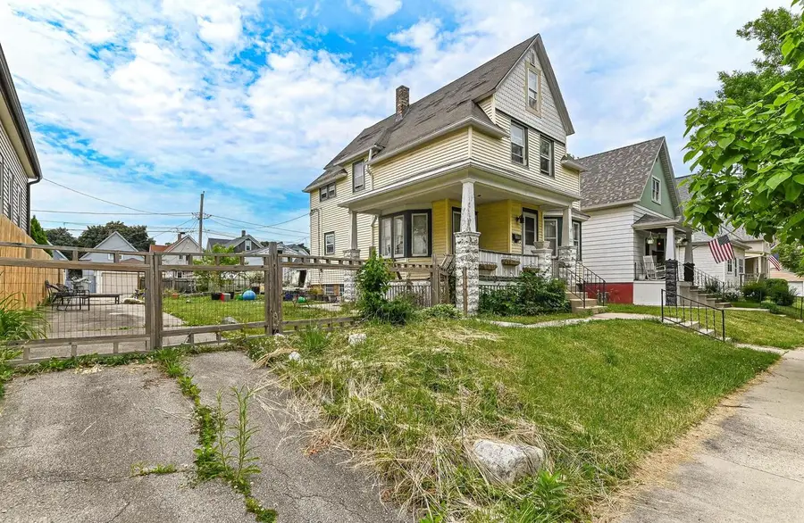 2437 S 29th STREET, Milwaukee, WI 53215 - #2