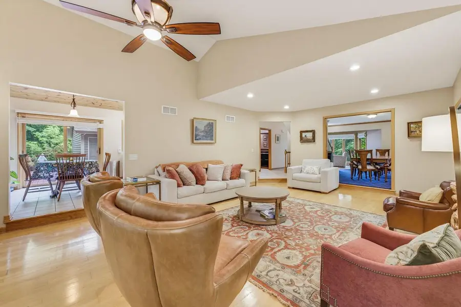 3532 S 121st COURT, Greenfield, WI 53228 - #3