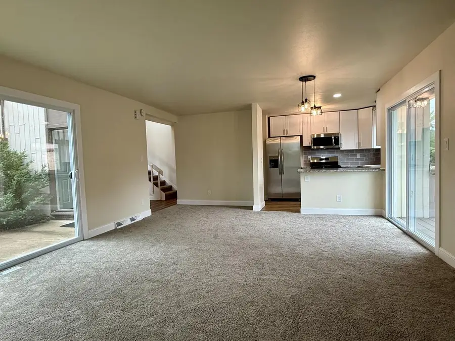 1224 W Baldwin COURT, Mequon, WI 53092 - #3