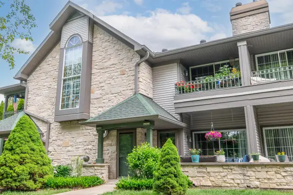 9258 W Kelly PLACE, Hales Corners, WI 53130