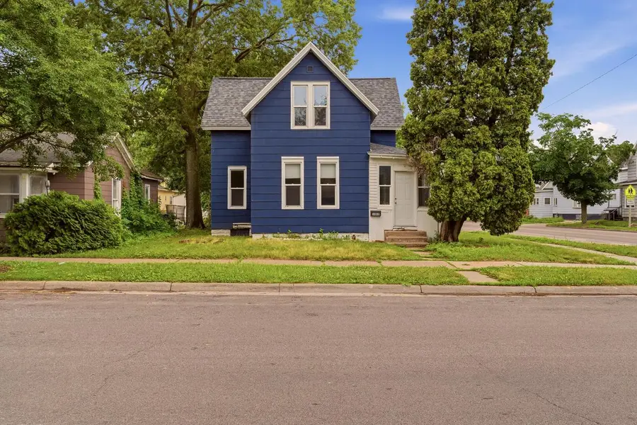 1002 8th STREET S, La Crosse, WI 54601 - #2