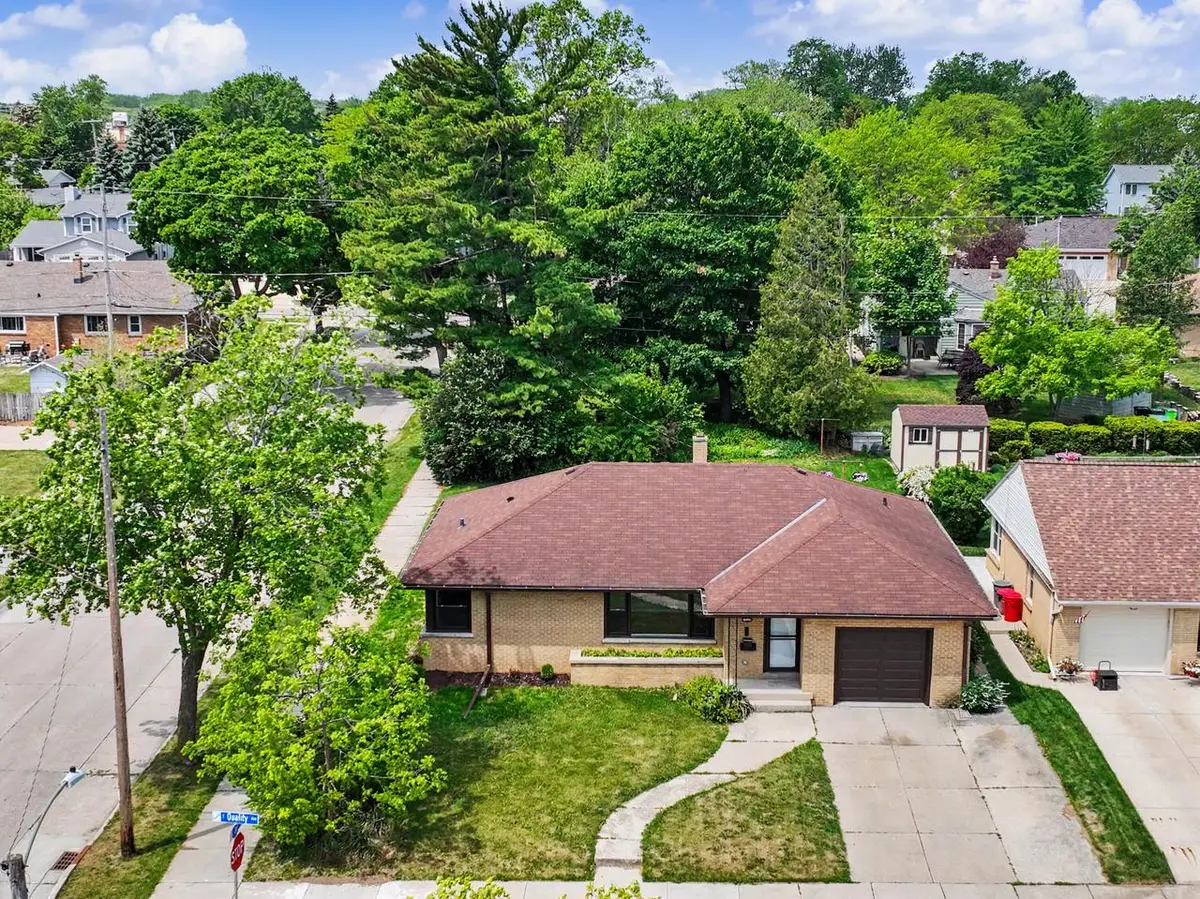 5659 S Quality AVENUE, Cudahy, WI 53110 - #1