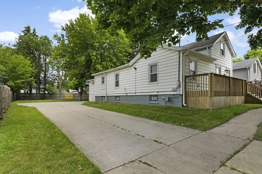 922 49th STREET, Kenosha, WI 53140 - #2