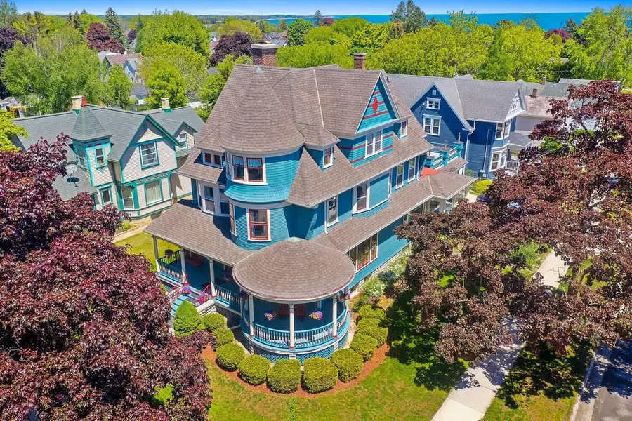 703 N 6th STREET, Manitowoc, WI 54220 - #2