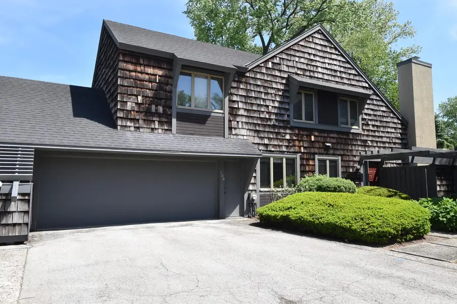 104 Woodfield COURT, Racine, WI 53402 - #2
