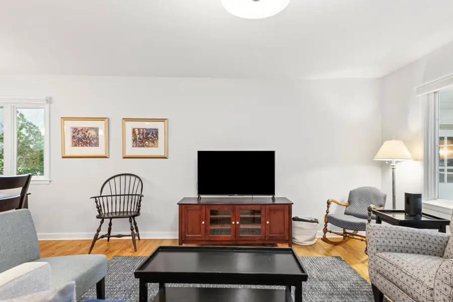 N88W6311 Willowbrooke DRIVE, Cedarburg, WI 53012 - #3