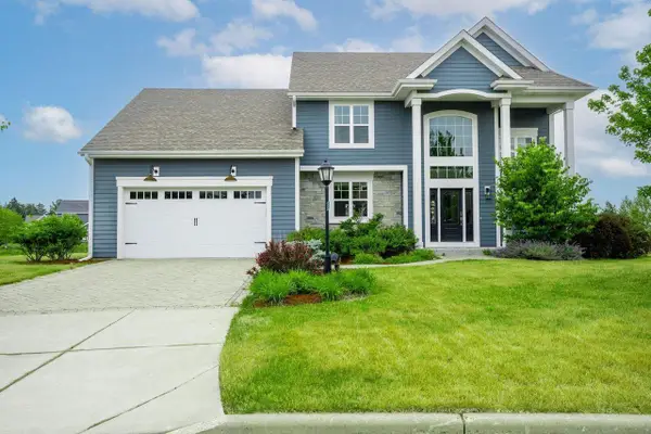 3122 Mendota COURT, Summit, WI 53066