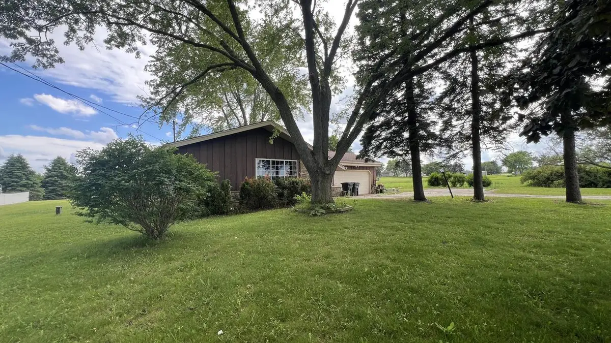 20525 93rd STREET, Bristol, WI 53104 - #1