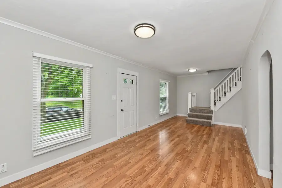10918 W Wells STREET, Wauwatosa, WI 53226 - #3