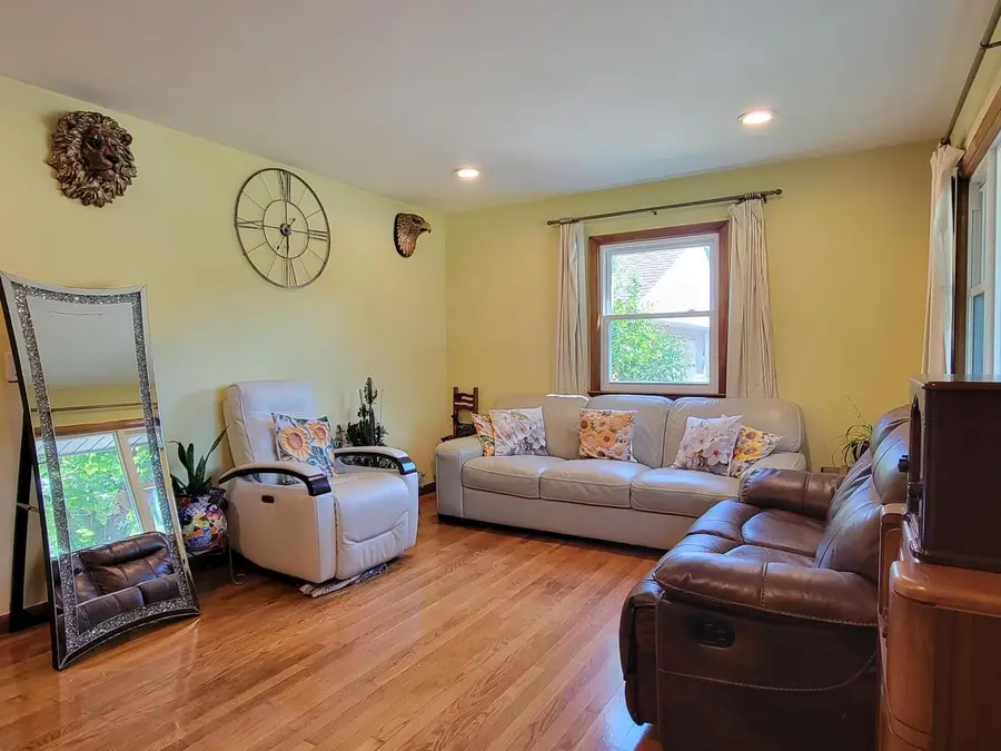 8982 S 79th STREET, Franklin, WI 53132 - #3