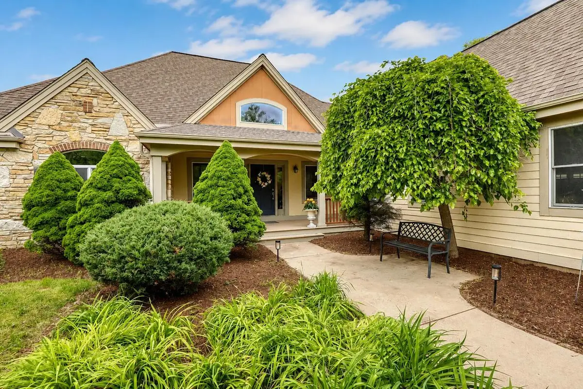 13345 N Windsor COURT, Mequon, WI 53097 - #1