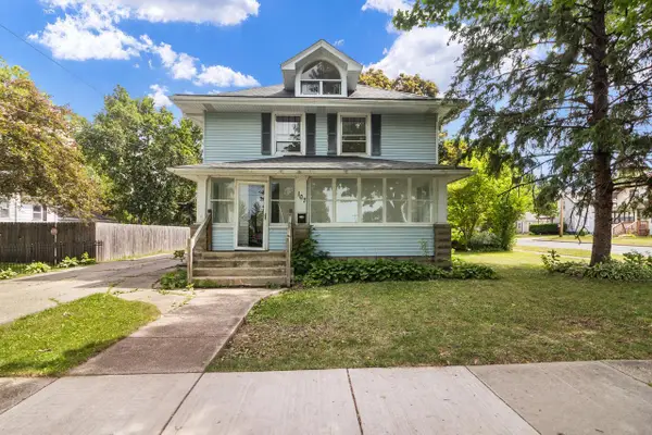 107 N Harrison STREET, Delavan, WI 53115