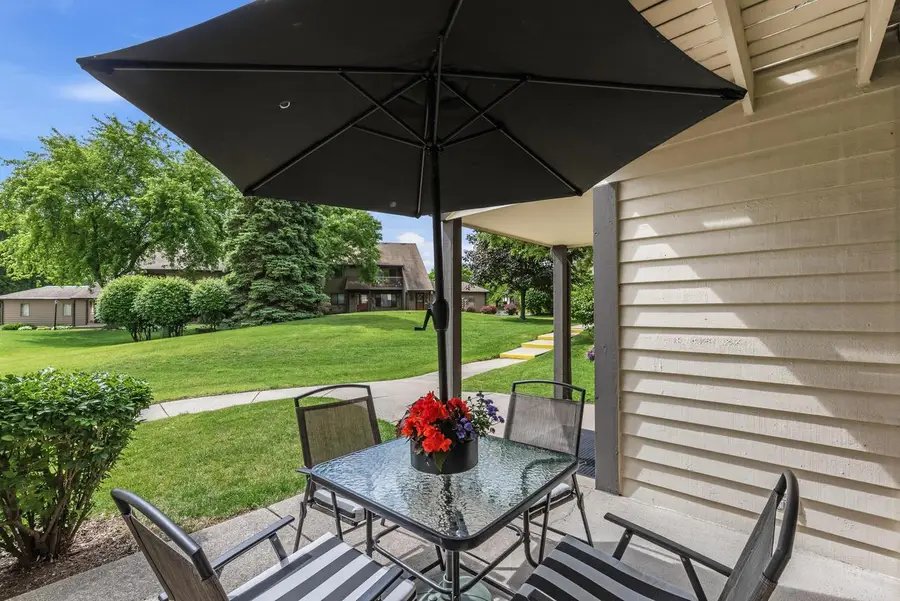 3733 W Loomis ROAD, Greenfield, WI 53221 - #3