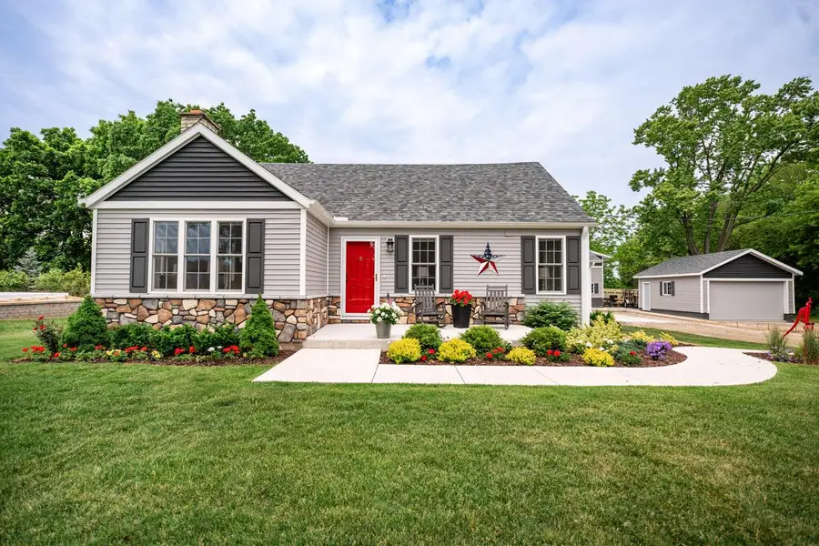 2126 N Emmertsen ROAD, Mount Pleasant, WI 53406 - #2