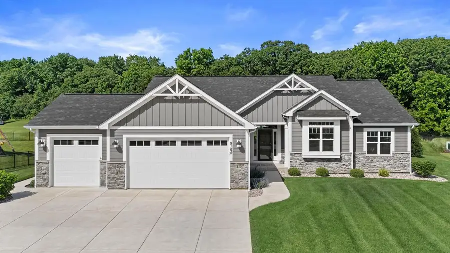 9154 Creekside CIRCLE, Pleasant Prairie, WI 53158 - #2