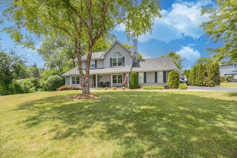 W153N5311 Plaza DRIVE, Menomonee Falls, WI 53051 - #2