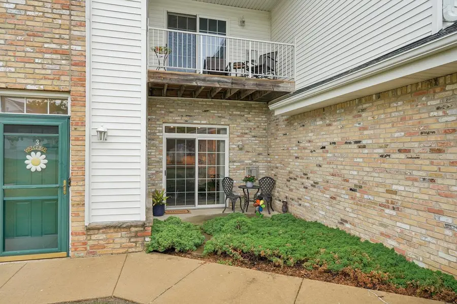 4237 Taylor HARBOR W #3, Mount Pleasant, WI 53403 - #2