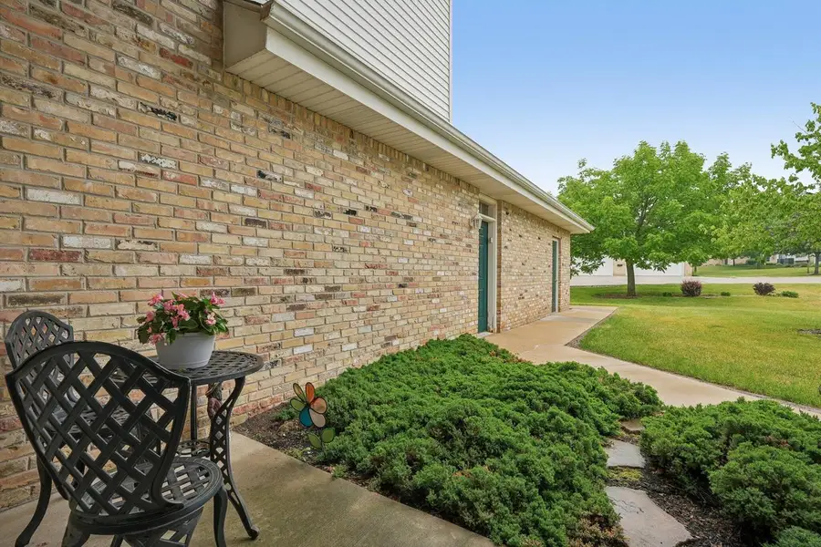 4237 Taylor HARBOR W #3, Mount Pleasant, WI 53403 - #3