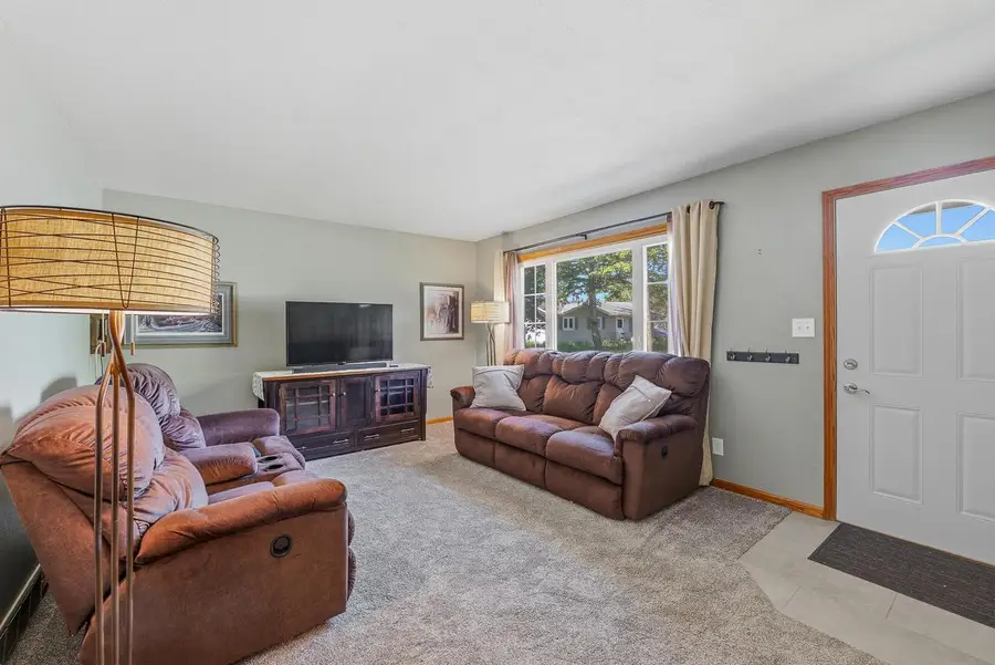 56 Pioneer COURT, Fond Du Lac, WI 54935 - #3