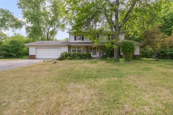 W265N7231 Thousand Oaks DRIVE, Lisbon, WI 53089