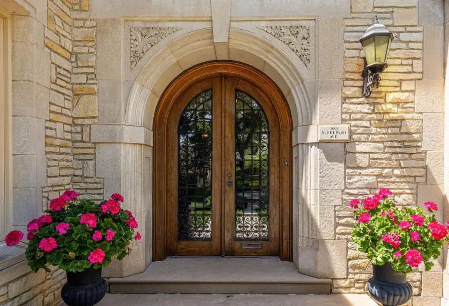 3553 N Shepard AVENUE, Shorewood, WI 53211 - #3