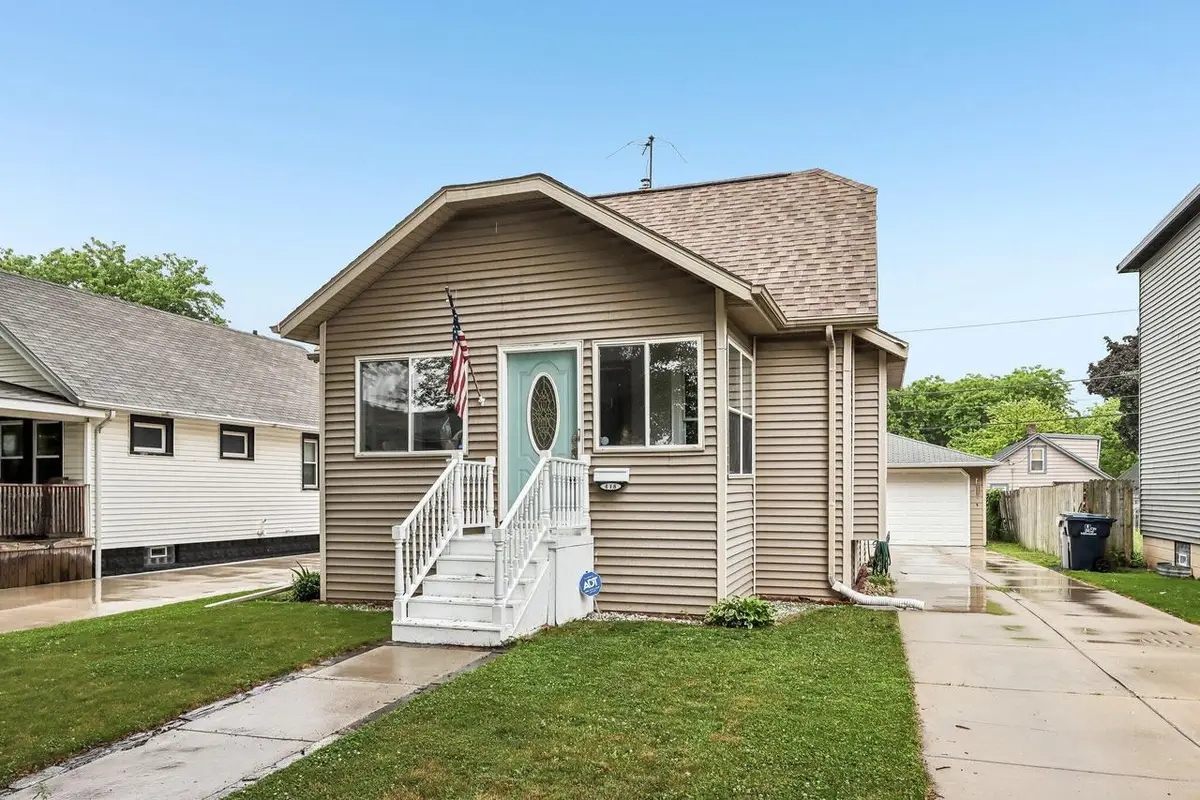 418 S 69th STREET, Milwaukee, WI 53214 - #1